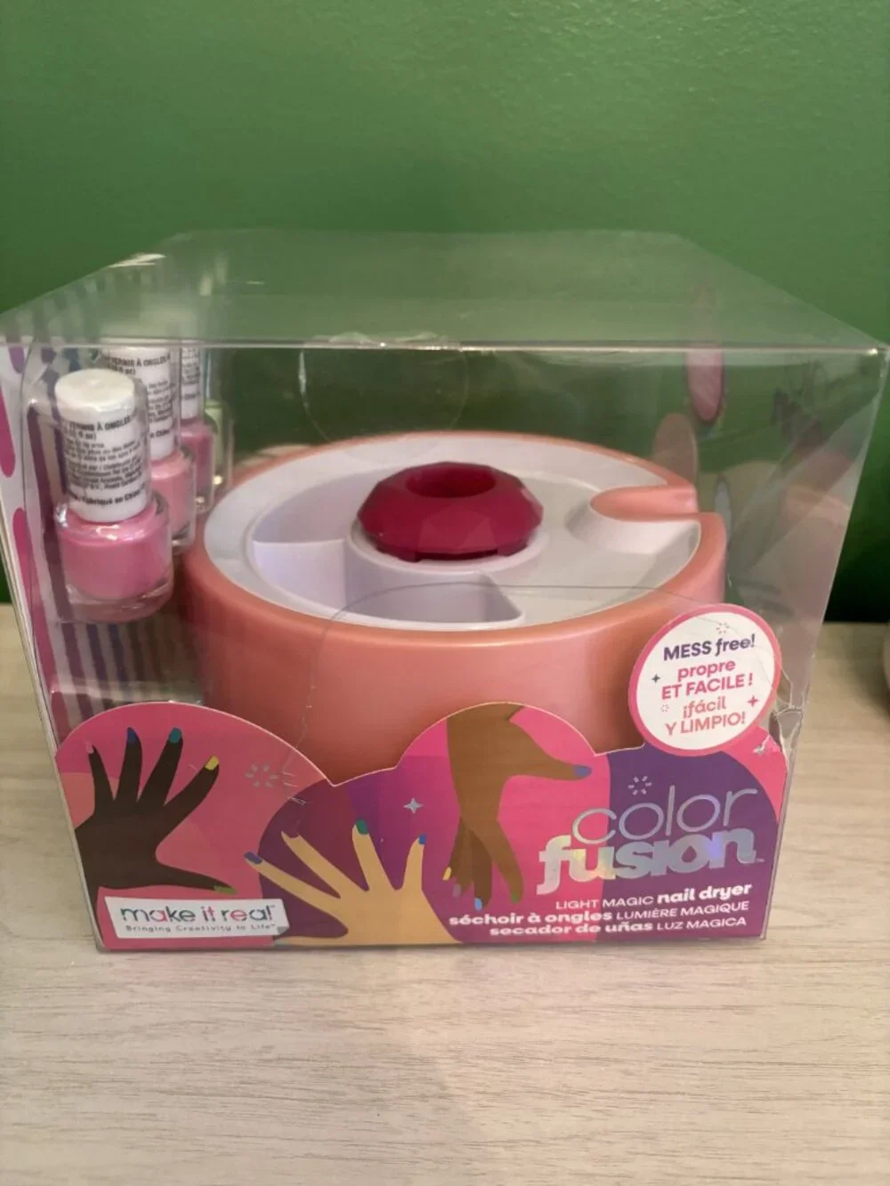 Color Fusion Girls nail polish set & dryer